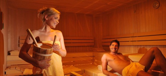 Русская баня — отличное место для выполнения косметических процедур